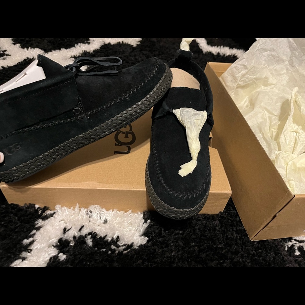 Black Ugg booties